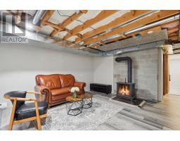6 ALEXANDER STREET - 27