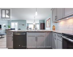 80 LAKE BREEZE DRIVE - 15