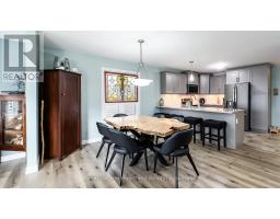 80 LAKE BREEZE DRIVE - 21