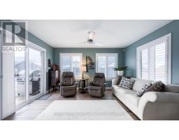 80 LAKE BREEZE DRIVE - 24