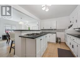 24 MCNAB STREET W - 11