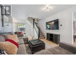 24 MCNAB STREET W - 15