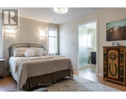 22 FINDLAY PLACE - 16