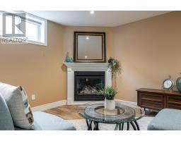 22 FINDLAY PLACE - 25