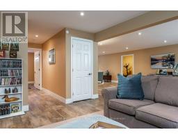 22 FINDLAY PLACE - 29