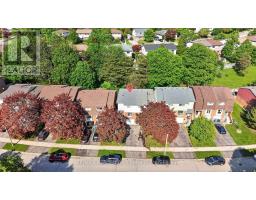 137 DOVERCLIFFE ROAD - 41