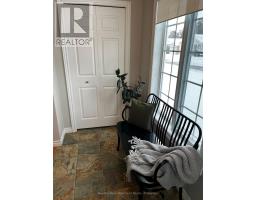 459 RICHARD CRESCENT - 3