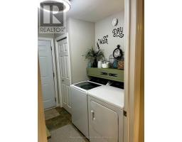 459 RICHARD CRESCENT - 9