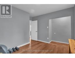 148 VICTORIA ROAD N - 20