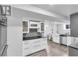 148 VICTORIA ROAD N - 22