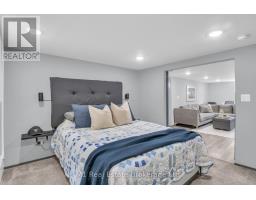 148 VICTORIA ROAD N - 31