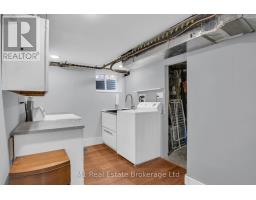 148 VICTORIA ROAD N - 32