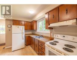 1038 11TH STREET E - 13