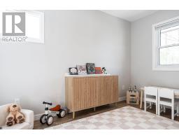 577 ALBERT STREET - 14