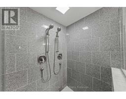 32 - 255 SUMMERFIELD DRIVE - 22
