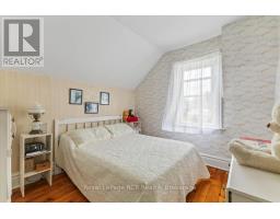 865 7TH AVENUE - 18