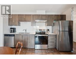 215 - 35 KINGSBURY SQUARE - 14