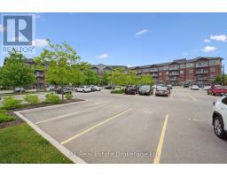 215 - 35 KINGSBURY SQUARE - 32