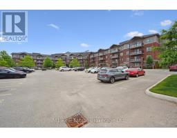 215 - 35 KINGSBURY SQUARE - 33