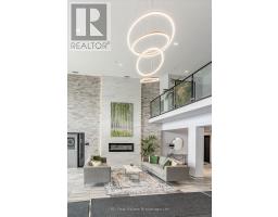 215 - 35 KINGSBURY SQUARE - 4