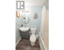 430 QUEEN STREET WEST STREET W - 43