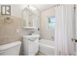 4 CAMPION AVENUE - 21
