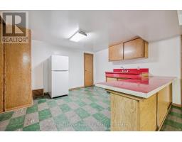 4 CAMPION AVENUE - 27