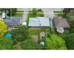 4 CAMPION AVENUE - 32