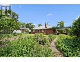 4 CAMPION AVENUE - 38