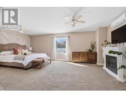 392010 GREY ROAD 109 - 17
