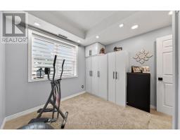 213 - 208 SILVERCREEK PARKWAY N - 27