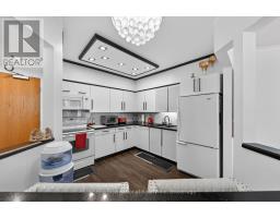 213 - 208 SILVERCREEK PARKWAY N - 4