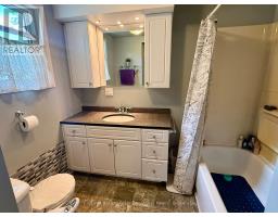 612 COLBORNE STREET - 14