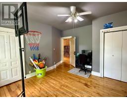 612 COLBORNE STREET - 17