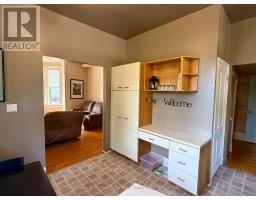 612 COLBORNE STREET - 8