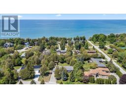 39 EASTWOOD CRESCENT - 2