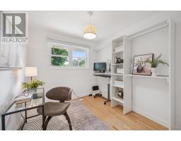 12 SHEA CRESCENT - 11