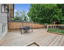 12 SHEA CRESCENT - 22