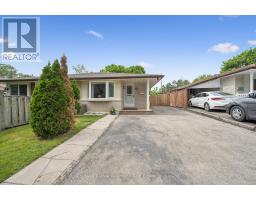 12 SHEA CRESCENT - 28