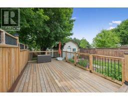 12 SHEA CRESCENT - 35