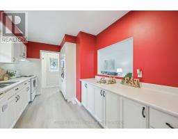 12 SHEA CRESCENT - 8