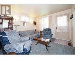 15 HORNING DRIVE - 8
