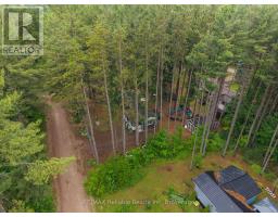 401 SUGAR MAPLE DRIVE - 2