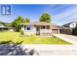 64 RAGLAN STREET W - 4