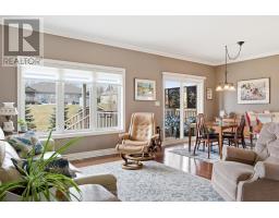 12 BROWN STREET S - 10