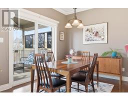 12 BROWN STREET S - 14