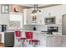 12 BROWN STREET S - 15