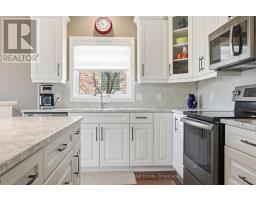12 BROWN STREET S - 17