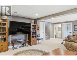12 BROWN STREET S - 27