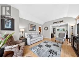 599 HARVEY STREET - 8